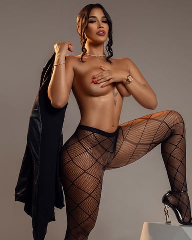 Candice photo