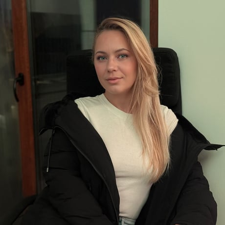 Anya Lior