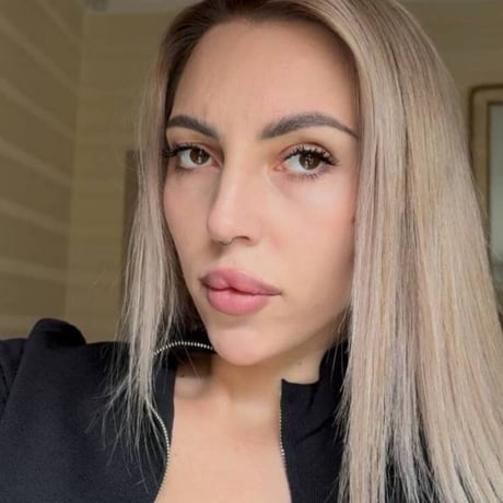 Melisa Dee