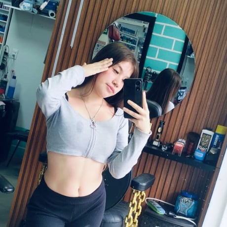 Scarlet Smithh