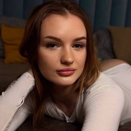 Ellie Bell