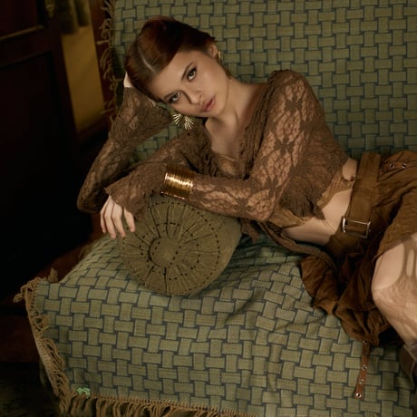 Elaris Crowe