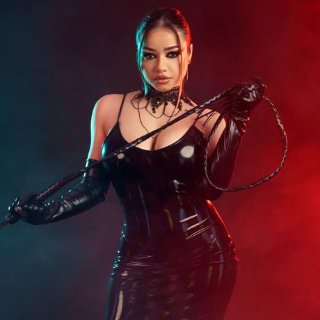 NikiBryce