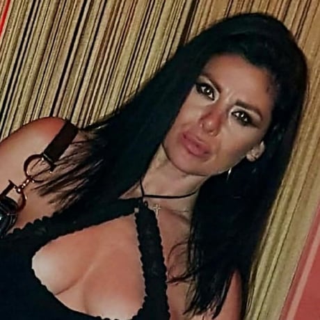 Pamela Lexus