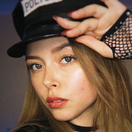 Ava Loone