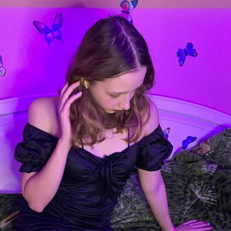 AprilOneli