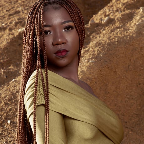 Ebony Nellie