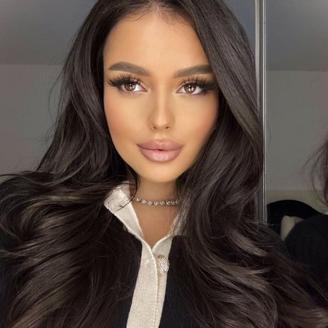 Jasmine Hille