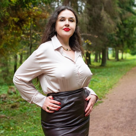 Gayla Almazova