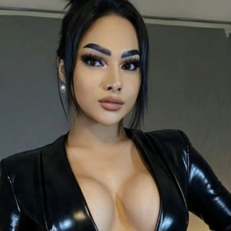 Sara Devough