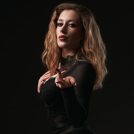 Valeria Mistress