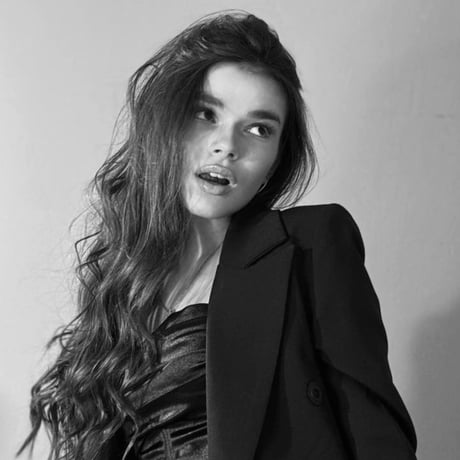 Mariam Girling
