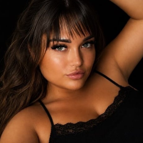 Izabella Bum