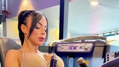 Roxanna video 9 1:06
