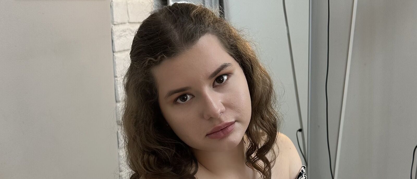 EvaEddison