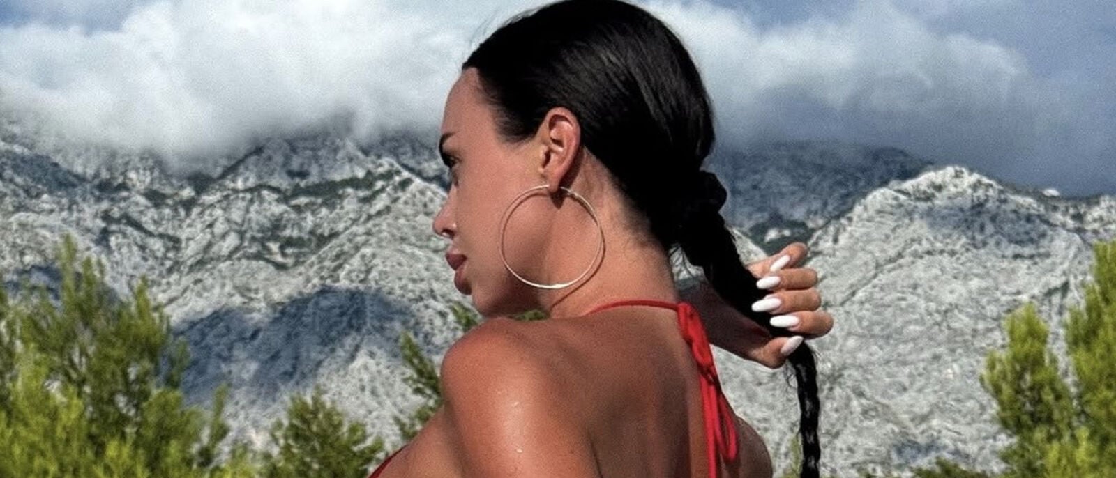 MonicaManifique