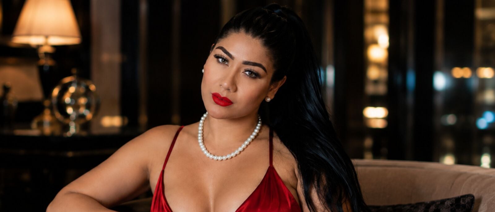AmandaFerrer cover photo