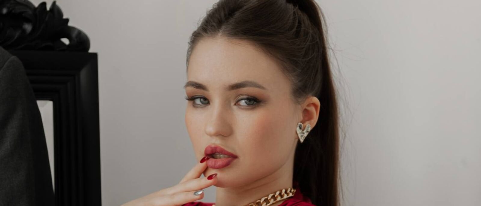 Lolly Raine