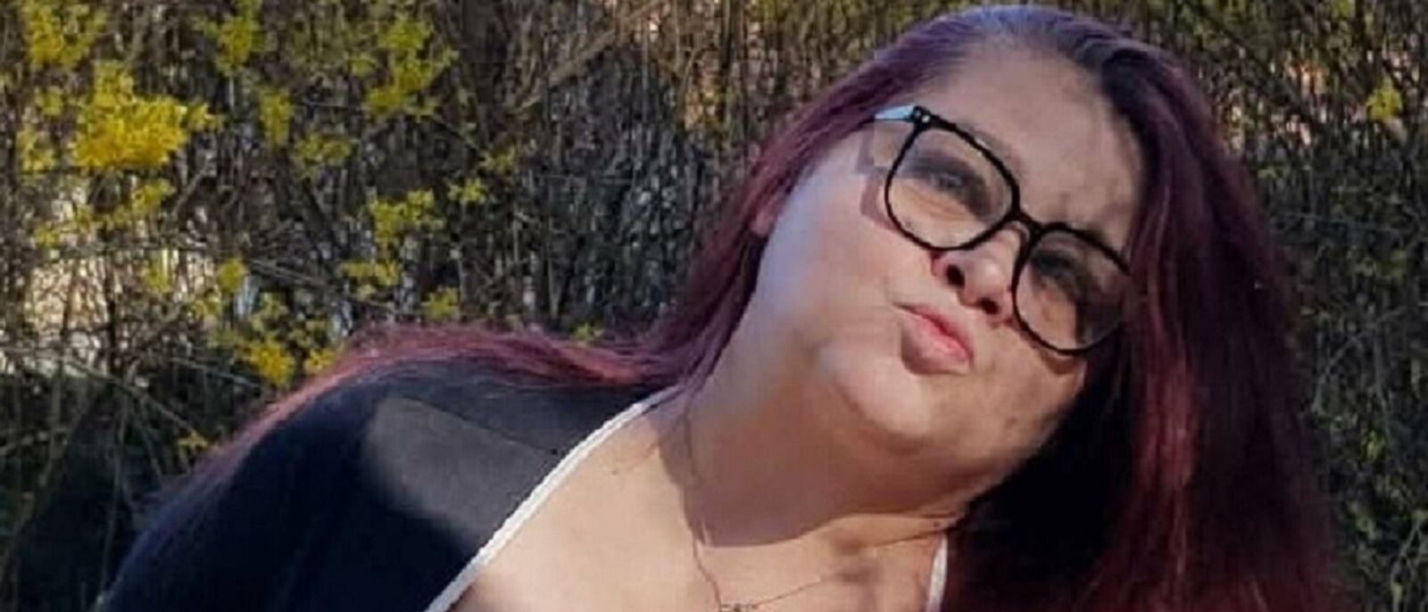 busen Cover-Foto